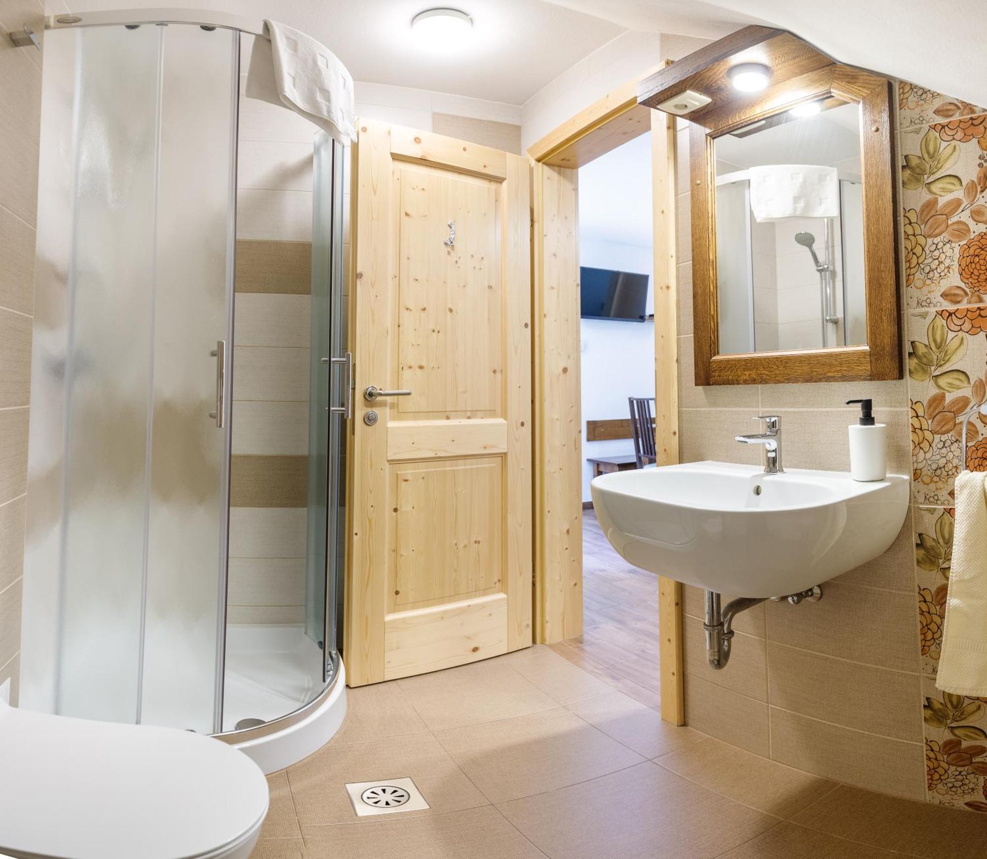 Appartement Kmetija Na Cendavs à Cerkno Extérieur photo